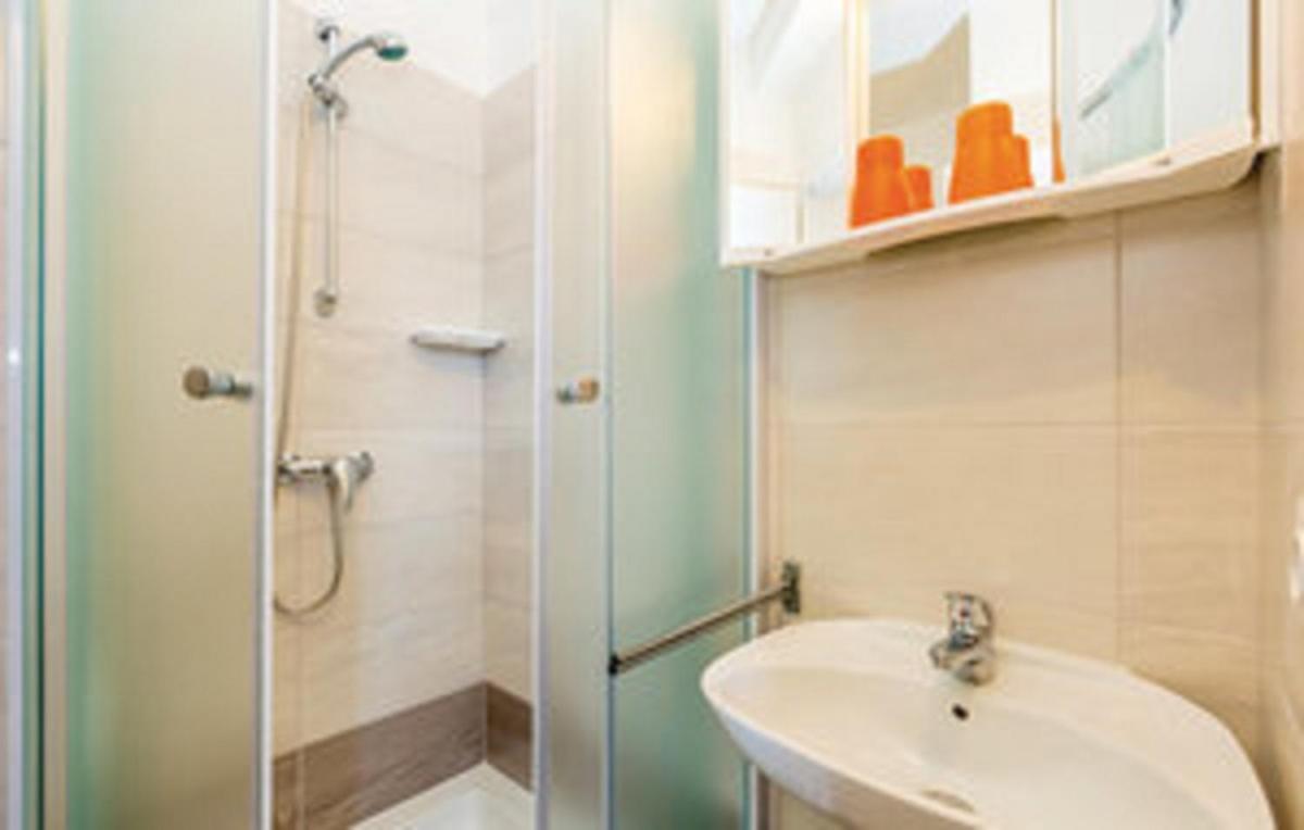 Adriatic Apartmani A2-A6, Rab Кампор Экстерьер фото
